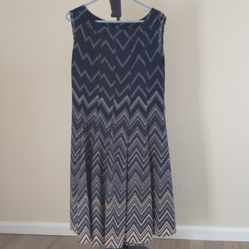 ⭐ Haani dress